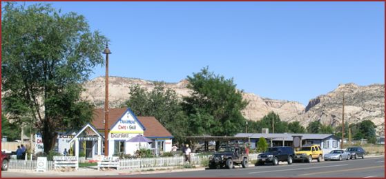 Escalante Utah Trailhead Cafe